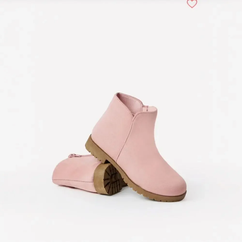 FabKids Chalk Pink Suede Side Zip Booties Girls Size 2